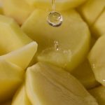 Para tener una huerta exuberante, nunca imaginarás qué ingrediente (natural) puede ayudarte