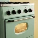 Freshen up your home with the oven: a little goes a long way to create an irresistible aroma.