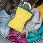 Washing up a dish sponge: why it can save you money at the end of the month?